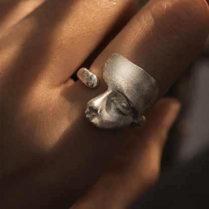 Face Ring