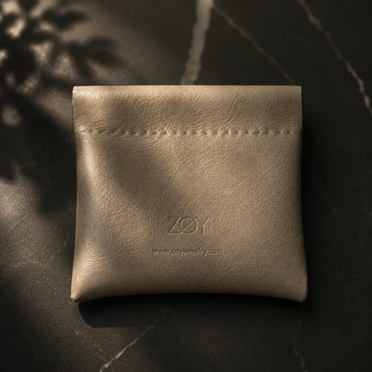 ZØY Signature Clip Pouch