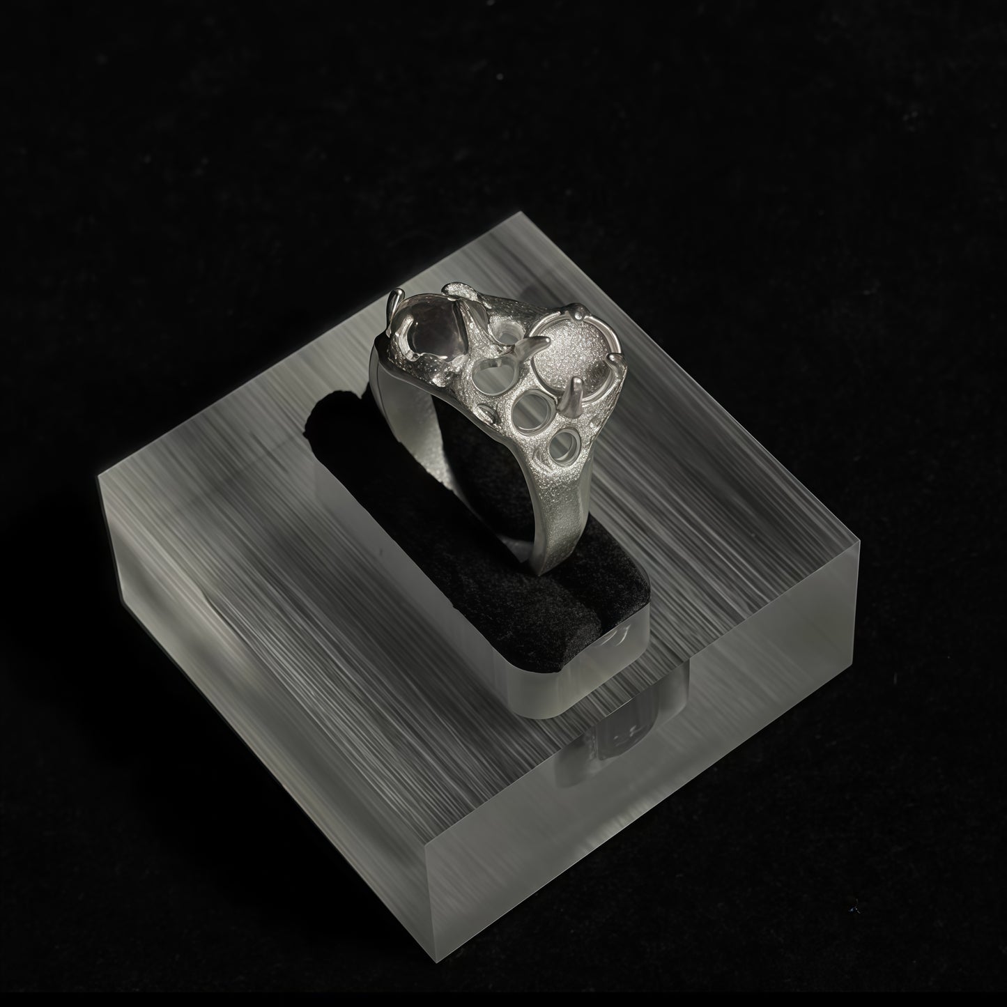 Ethereal Structure Ring