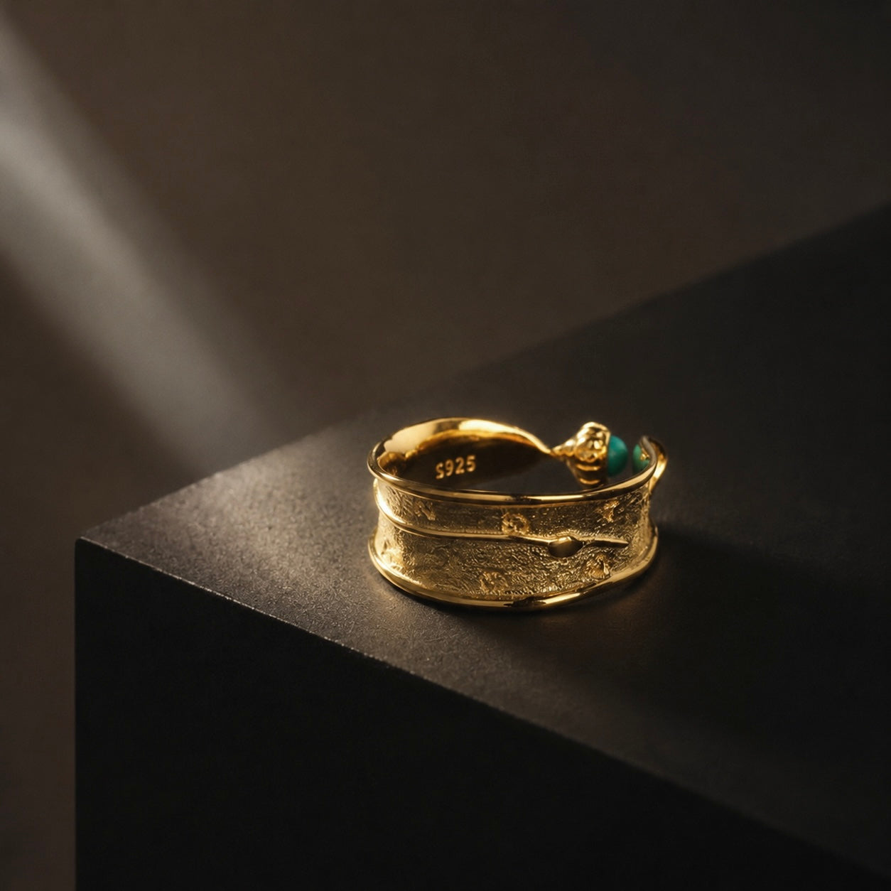 Echoes of Time Ring