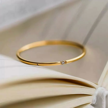 Minimal Sculptural Rings — Ultra-thin Everyday Rings