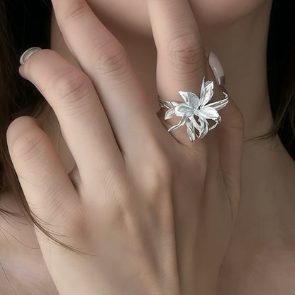 Eternal Lily Ring