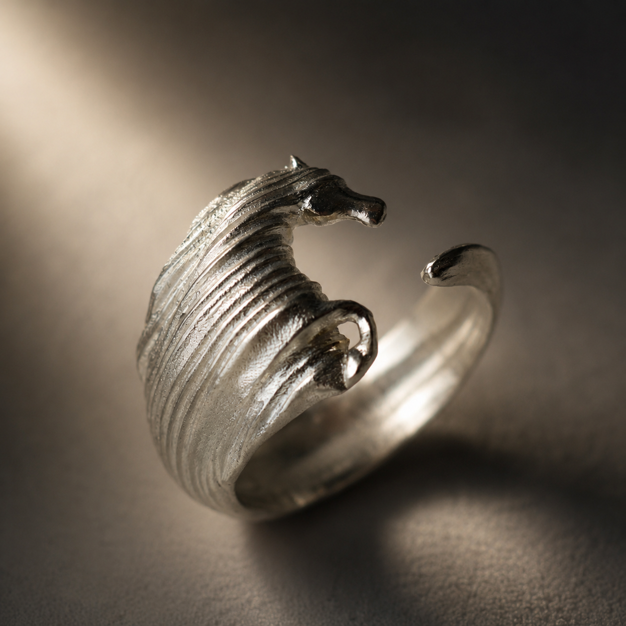 Wild Current Horse Ring