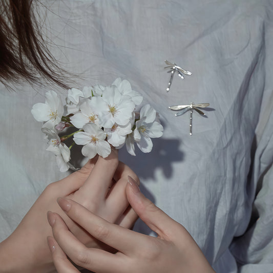 Dragonfly Whisper Brooch