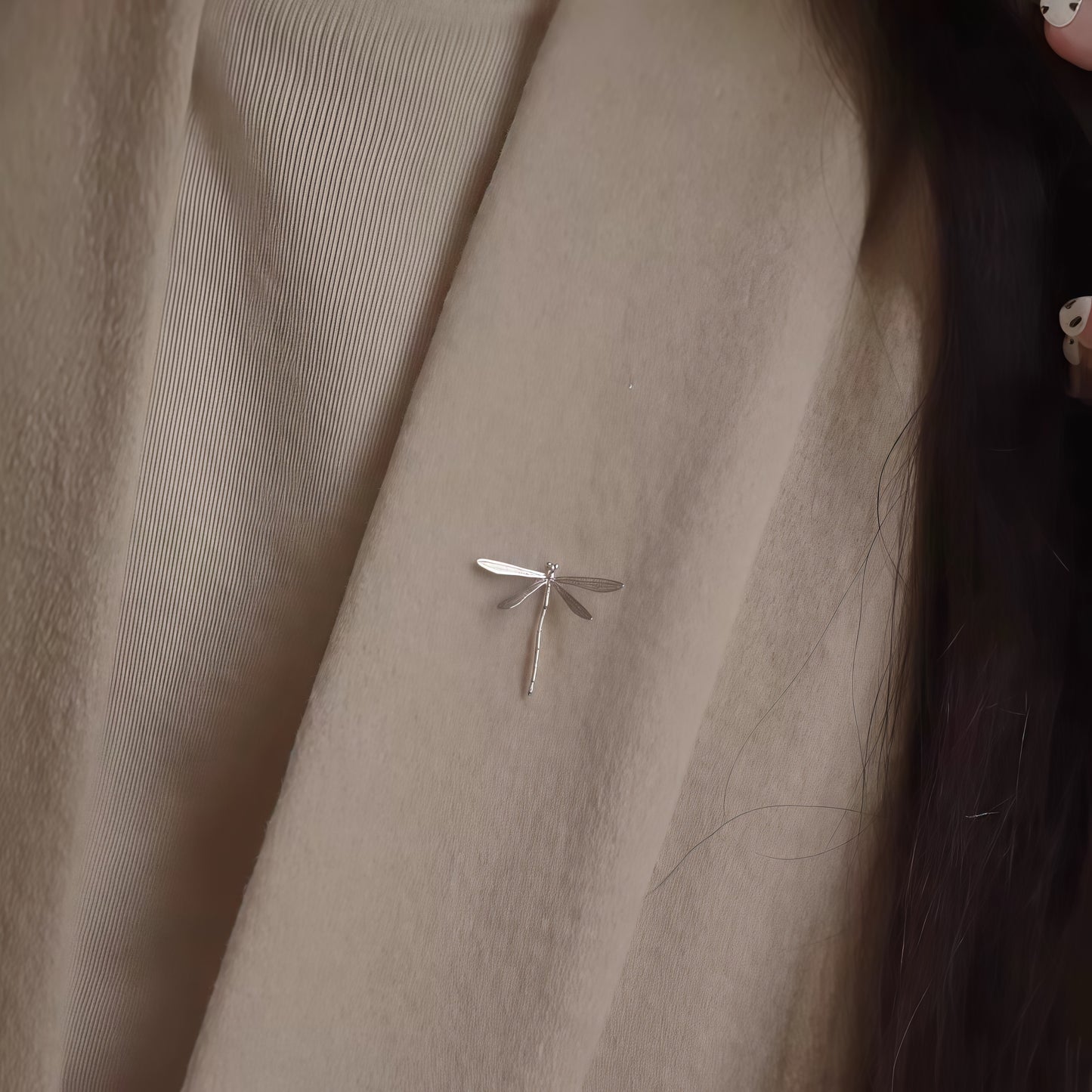 Dragonfly Whisper Brooch