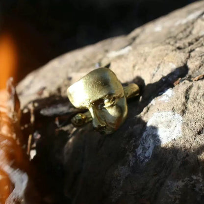 Face Ring