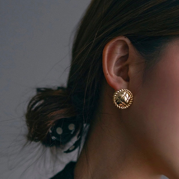 Sunflower Earrings – Vintage Glamour with a Bold Golden Twist